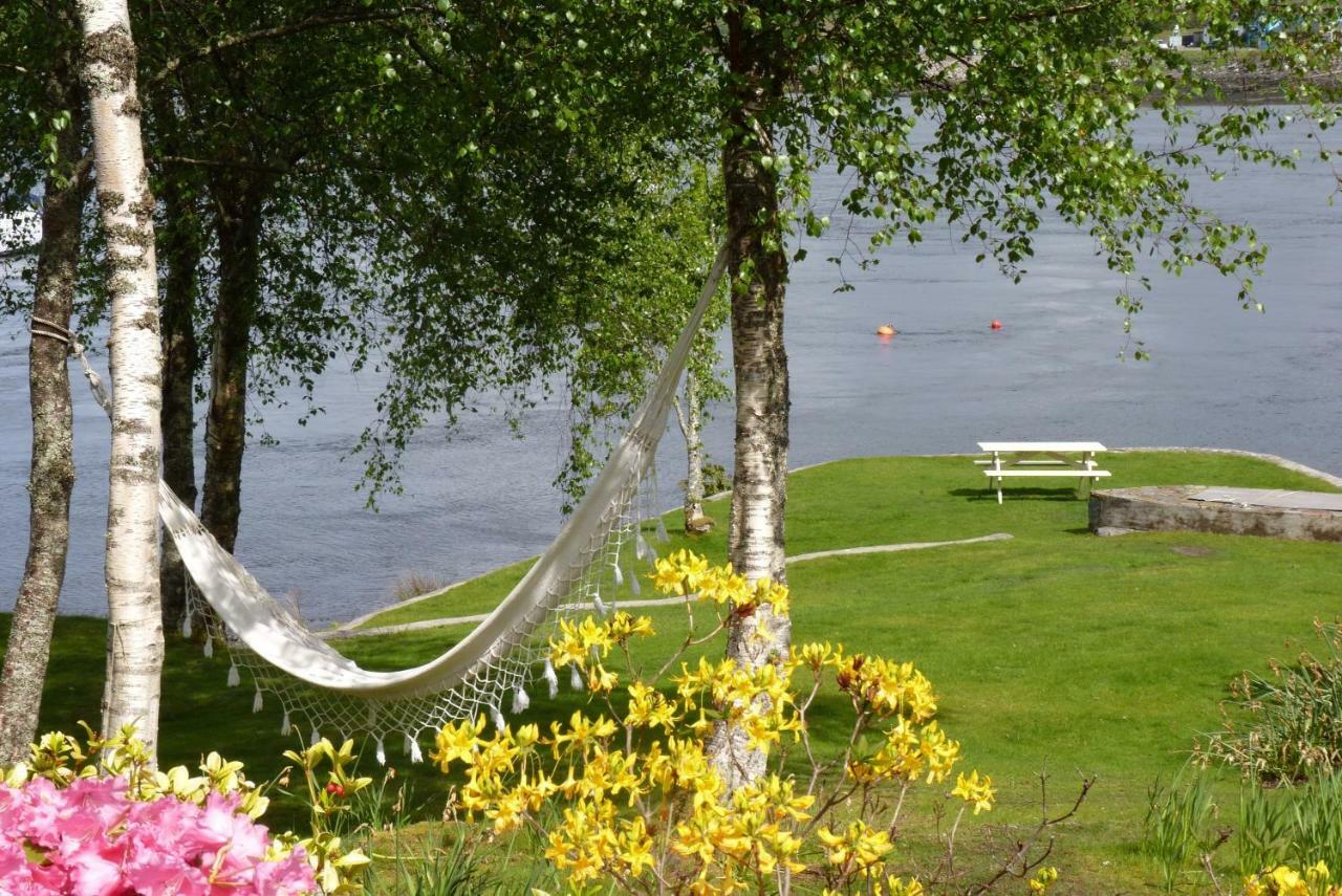 Achnamara Apartment Конъл Екстериор снимка